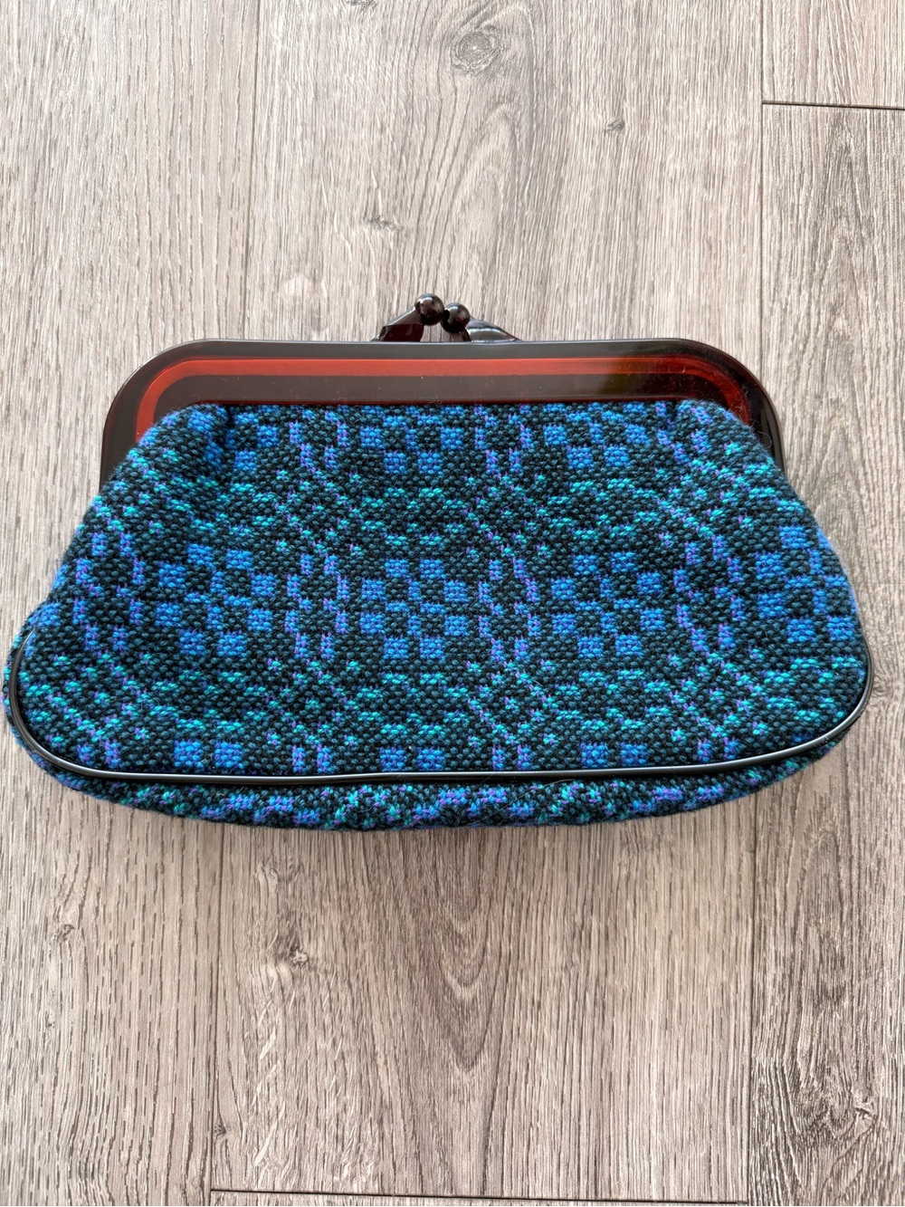 Vintage welsh tapestry wool clutch